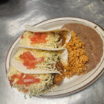 Image of a taco dinner.